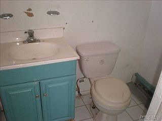 2nd image of 256 Atlantic Ave