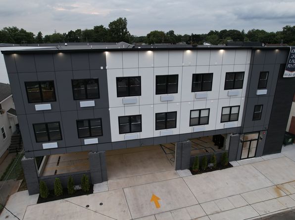 56 E Main St #309