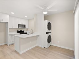 Concorde Apartments - Riverside, CA