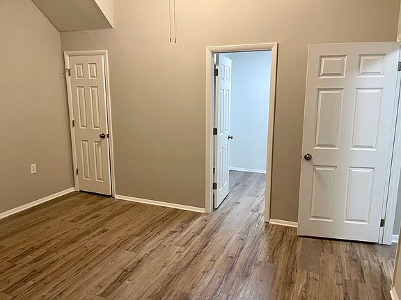 3rd image of 613 Nutmeg St