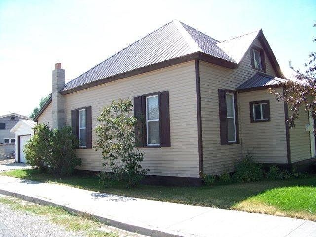 1st image of 254 N 9th St