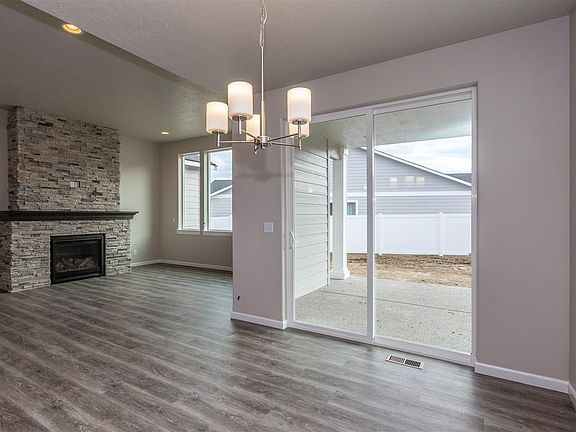5th image of 18122 E Selkirk Estates Ct