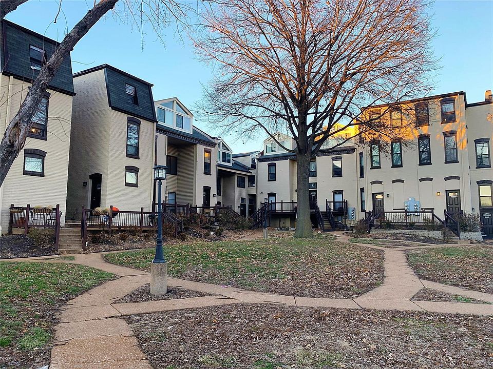 1st image of 1014 Marion St