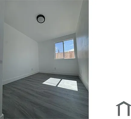 718 E 48th St — Photo 5