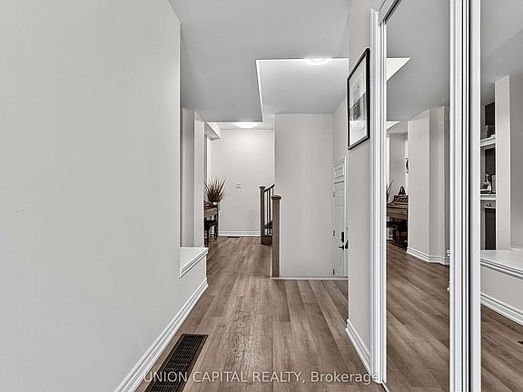 4th image of 16 Thomas Frisby Jr Cres