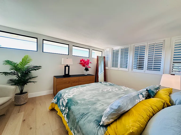 Upstair bedroom