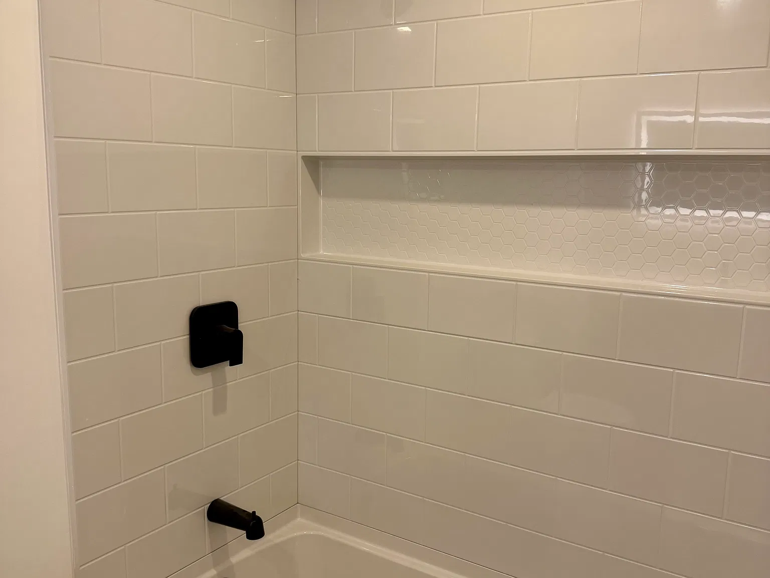 Studio, 400 sqft, $2,125 — Photo 4