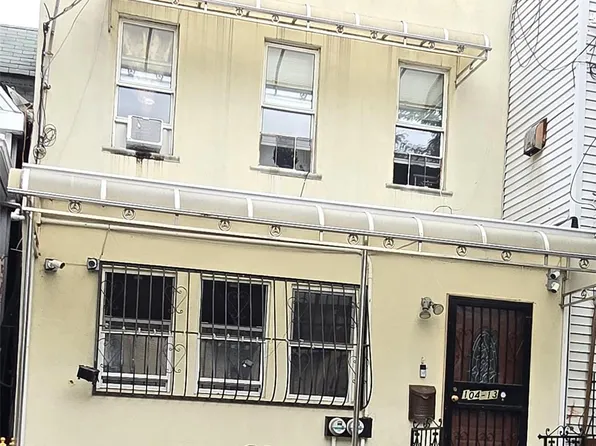 10413 Martense Avenue, Corona, NY 11368