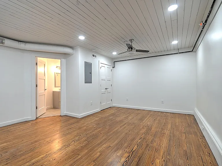 503 State St #202 — Photo 11