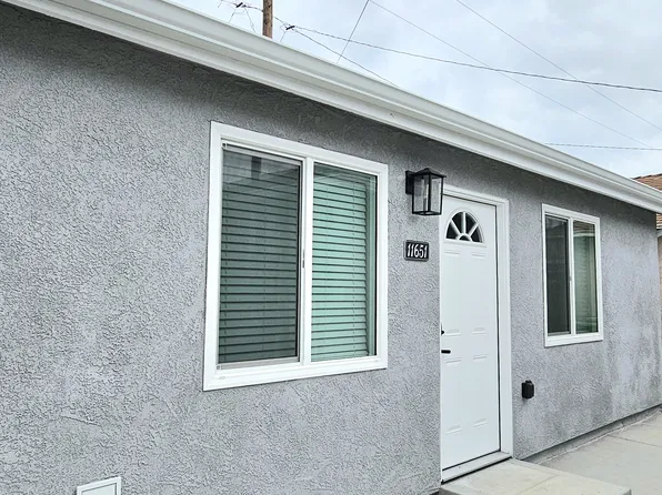 11651 Sunglow St, Santa Fe Springs, CA 90670