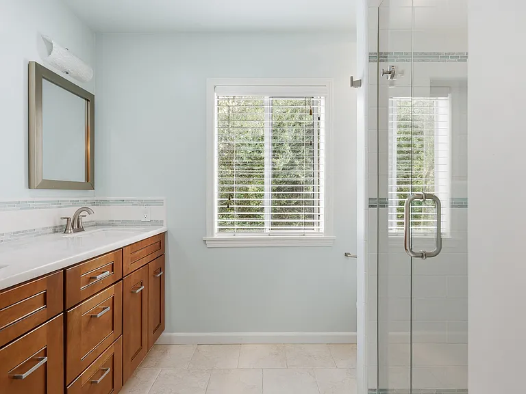 2063 Village Ln — Photo 11