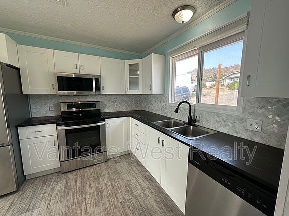 5th image of 3787A Glenway Rd