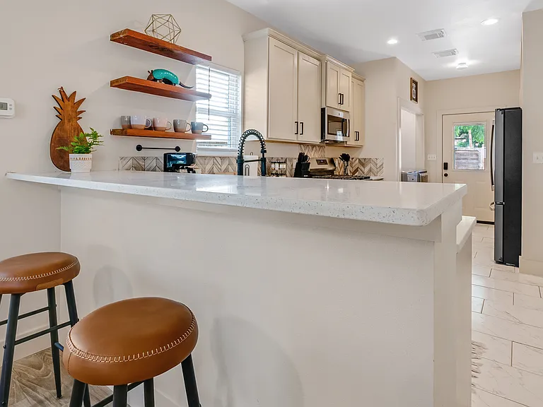 1227 Mason St — Photo 10