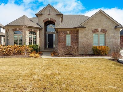 54678 Black Hills Ln, Shelby Township, MI, 48316