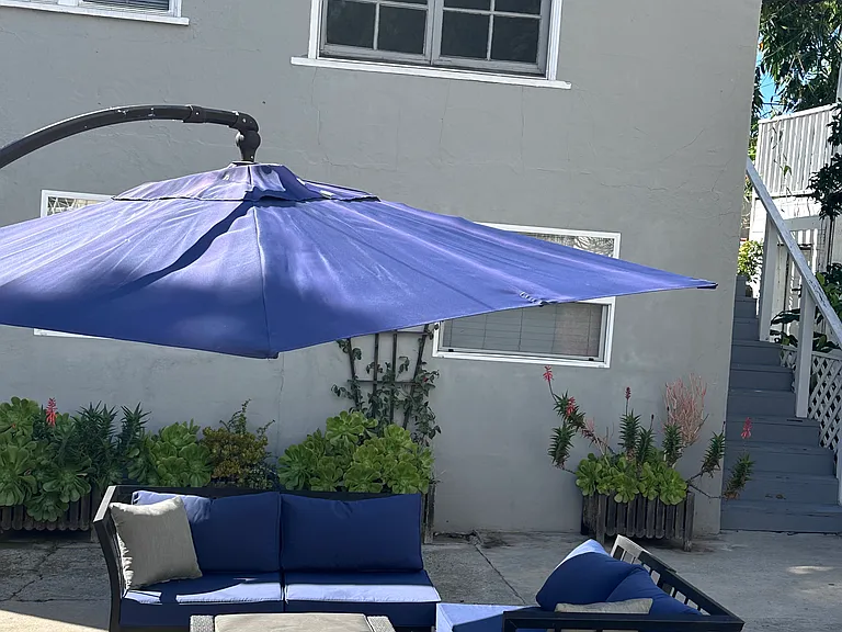 941 N La Jolla Ave #REAR — Photo 15