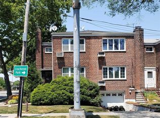 207-01 35th Ave, Bayside, NY 11361