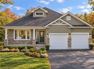 218 Bridge Cres, Minto, ON N0G 2P0