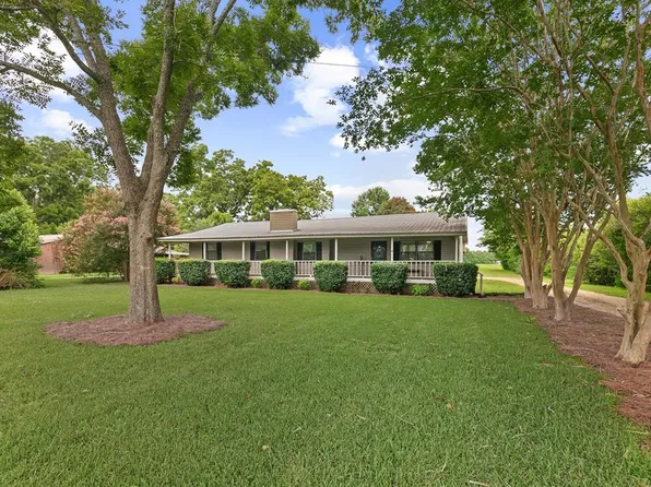 4186 Taylor Rd, Taylor, AL 36301