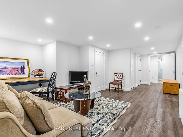 2 Leander Ct #LOWER — Photo 13