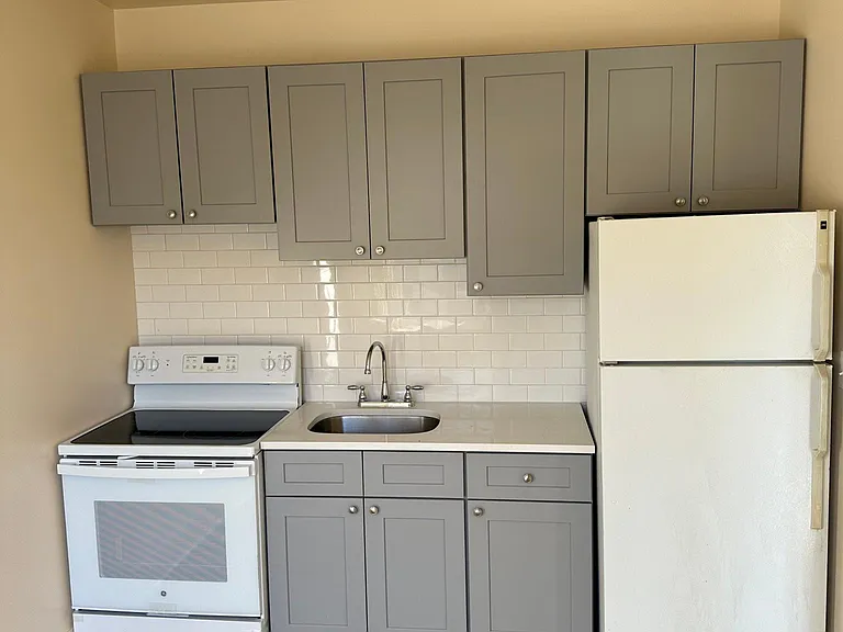 148 Grand St #44 — Photo 3