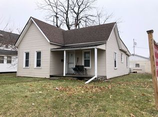 1532 17th Ave, Moline, IL 61265