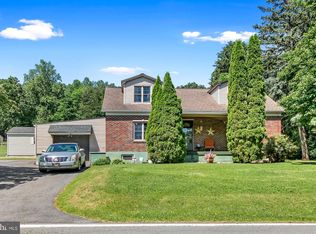 528 Hain Rd, Sinking Spring, PA 19608