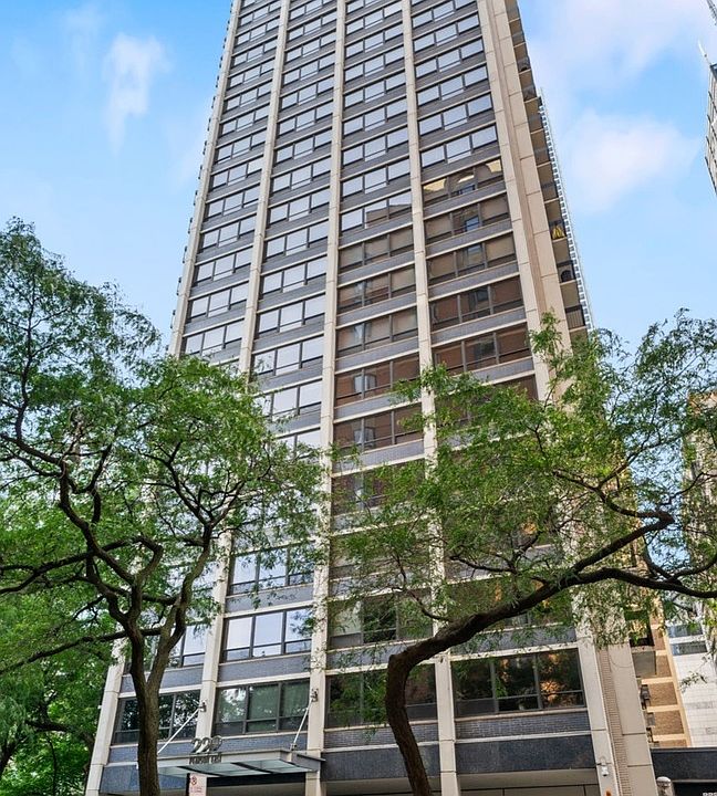 1st image of 222 E Pearson St APT 504