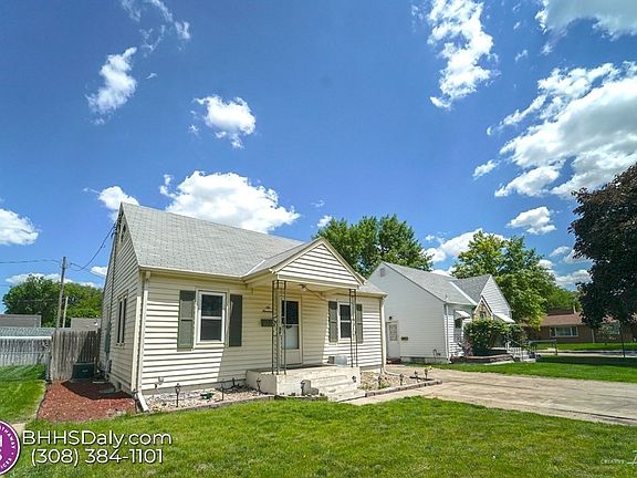 2nd image of 619 S Broadwell Ave