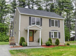 43 Carroll Ln, Limerick, ME 04048