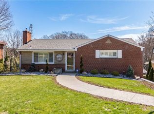 4353 E Barlind Dr, Pittsburgh, PA 15227