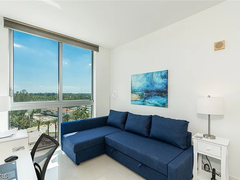 3000 Oasis Grand Blvd #801 — Photo 3