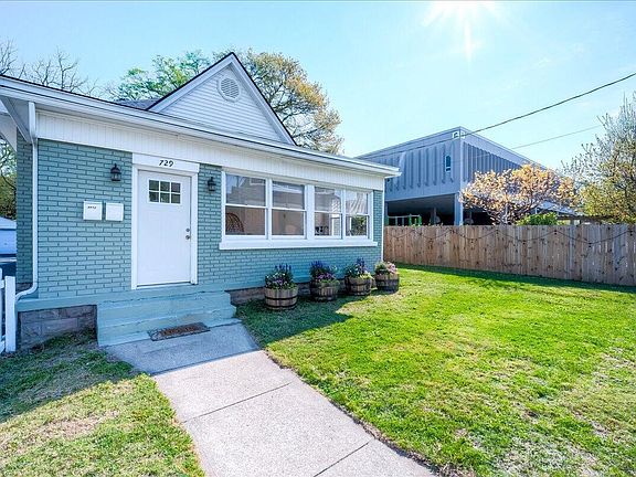 3rd image of 729 Hambrick Ave