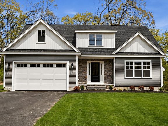 3rd image of 68 Farmington Road