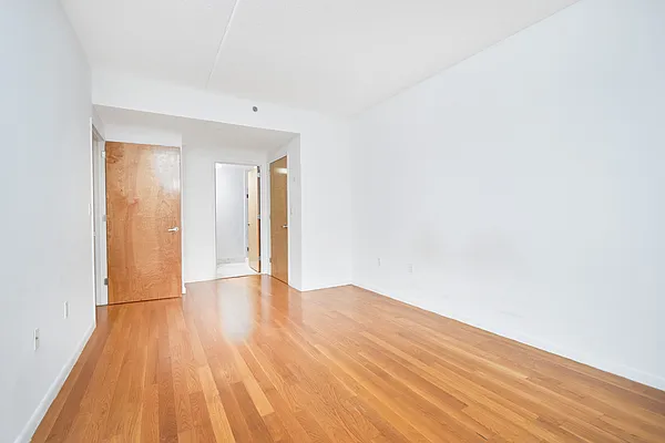 Rented by Compass | media 9