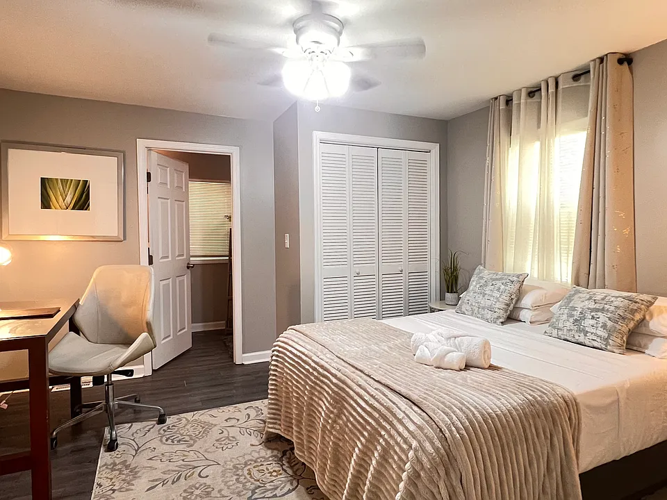 151 Sewanee Ave NW #2