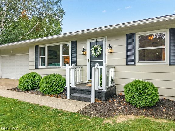 2nd image of 5543 Edwards Rd