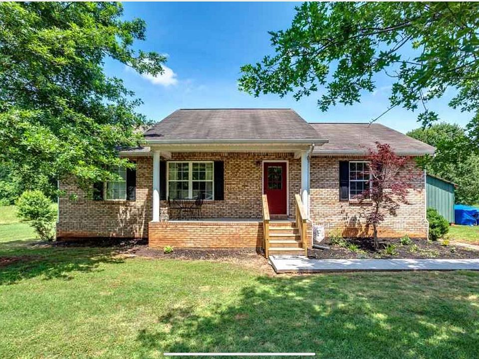 1st image of 514 Academy Dr