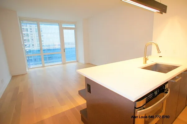 Rented by Citi Habitats | media 36