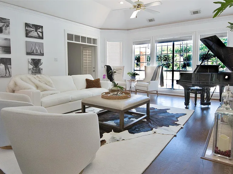 615 Timber Cir — Photo 8