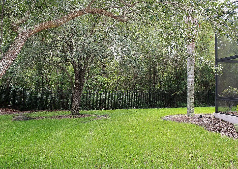 2nd image of 2841 Aloma Lake Run