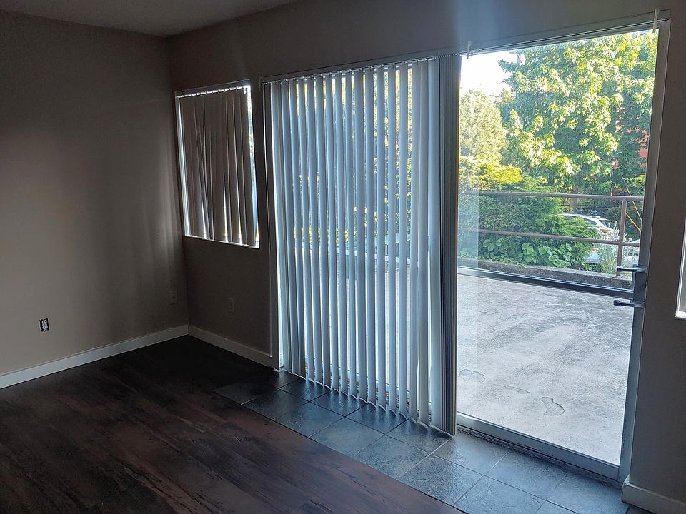 1st image of 1000 Queen Anne Ave N APT 104