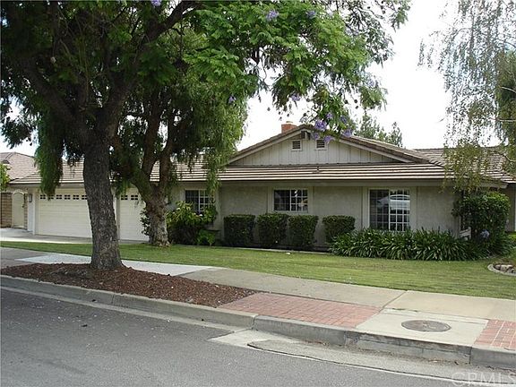 2nd image of 2190 N Mills Ave