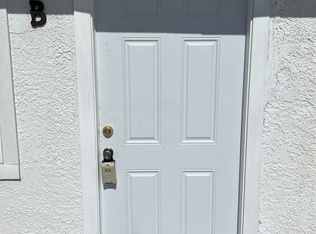 1831 N Walnut Rd #B, Las Vegas, NV 89115