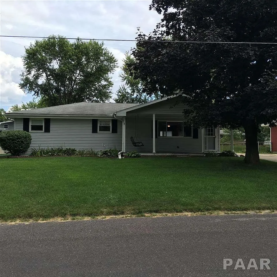 407 S Summit Dr photo 1