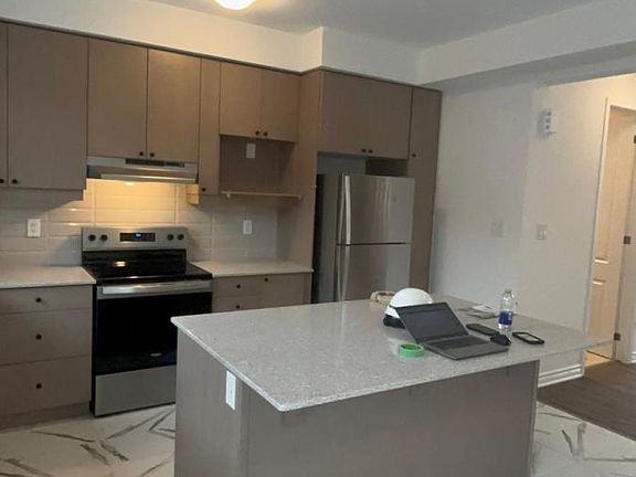 2nd image of 16 Bellasera Way