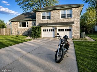 630 Cheswick Rd, Philadelphia, PA 19128