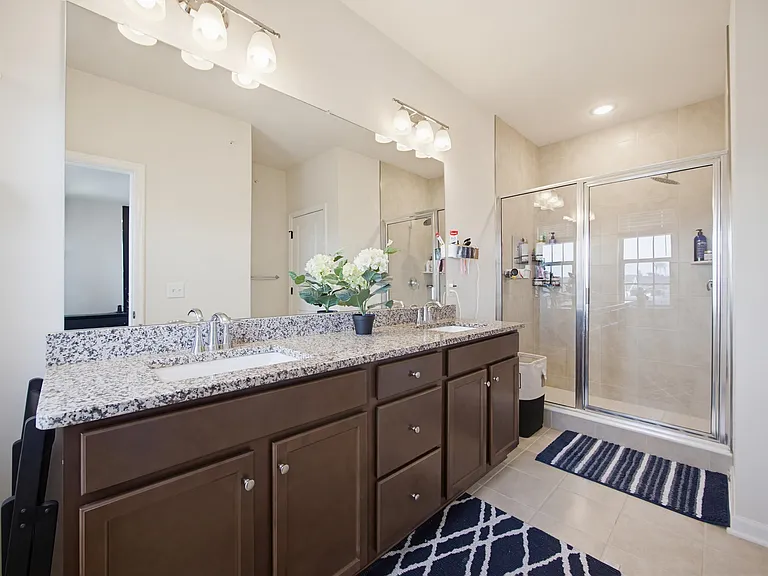 44 Leahy Dr — Photo 29