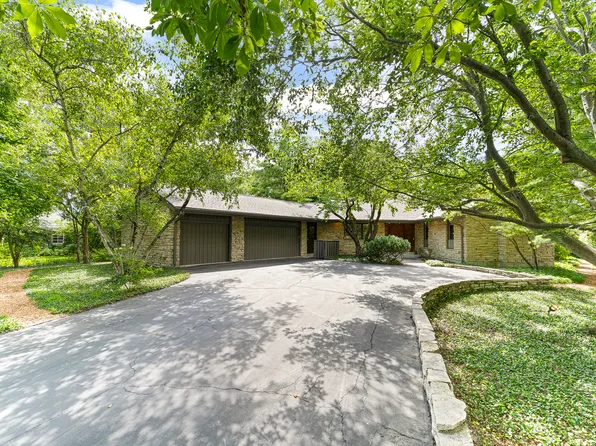 1370 Sunview Ln, Winnetka, IL 60093