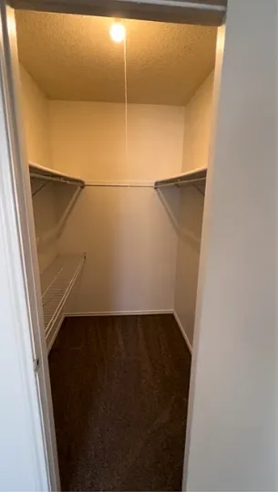 1075 W Vanderbilt St — Photo 6