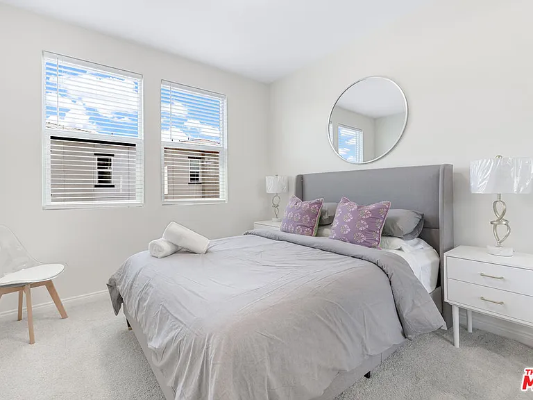 768 Daniel Freeman Cir — Photo 34